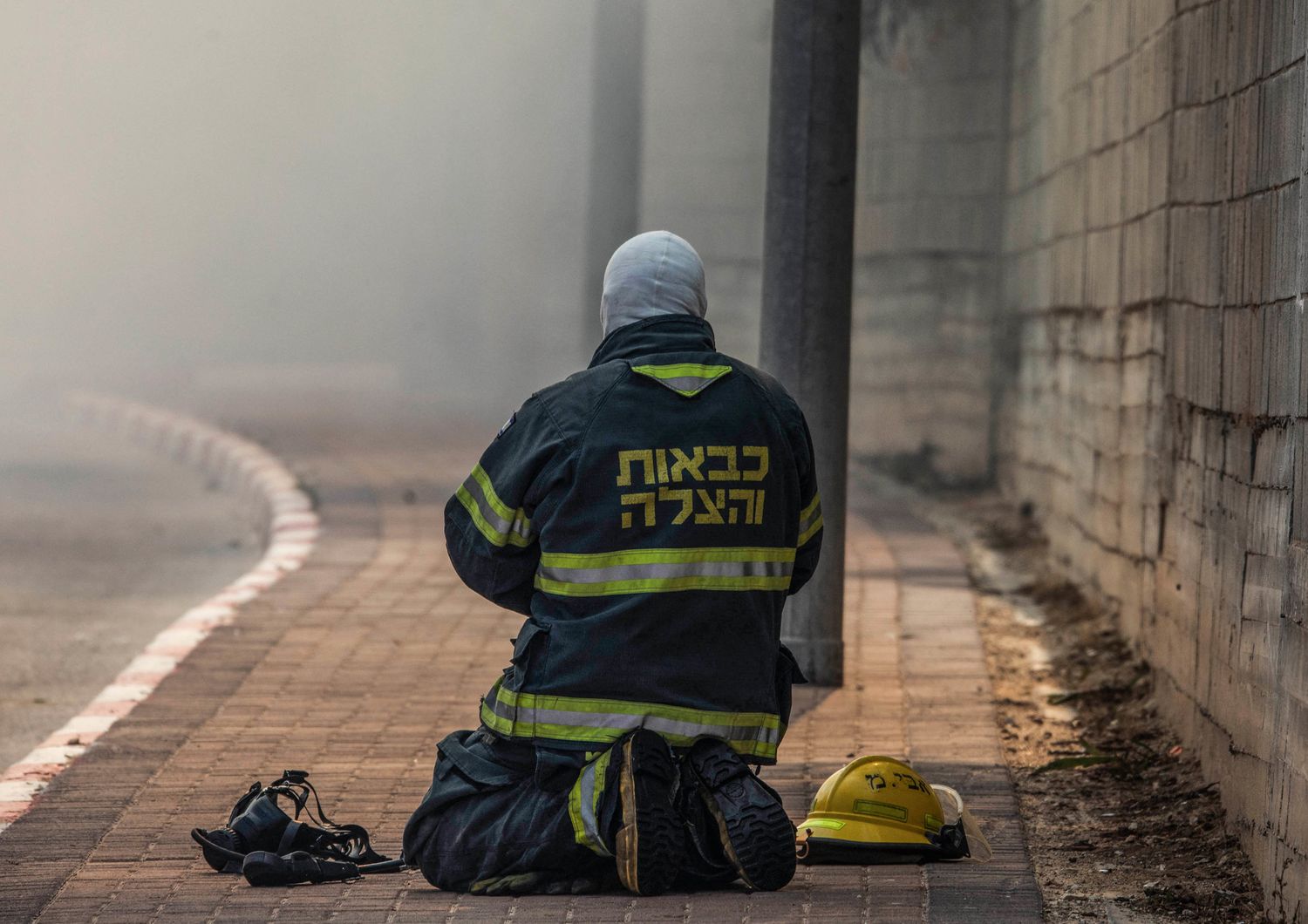 Un vigile del fuoco israeliano