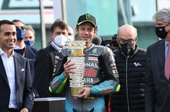 Luigi Di Maio e Valentino Rossi sulla pista di Misano