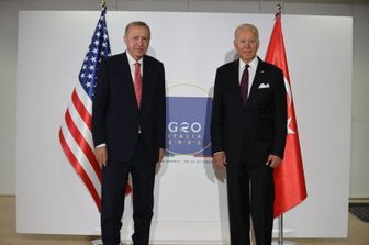 Il presidente degli Usa, Joe Biden, con il presidente turco Erdogan