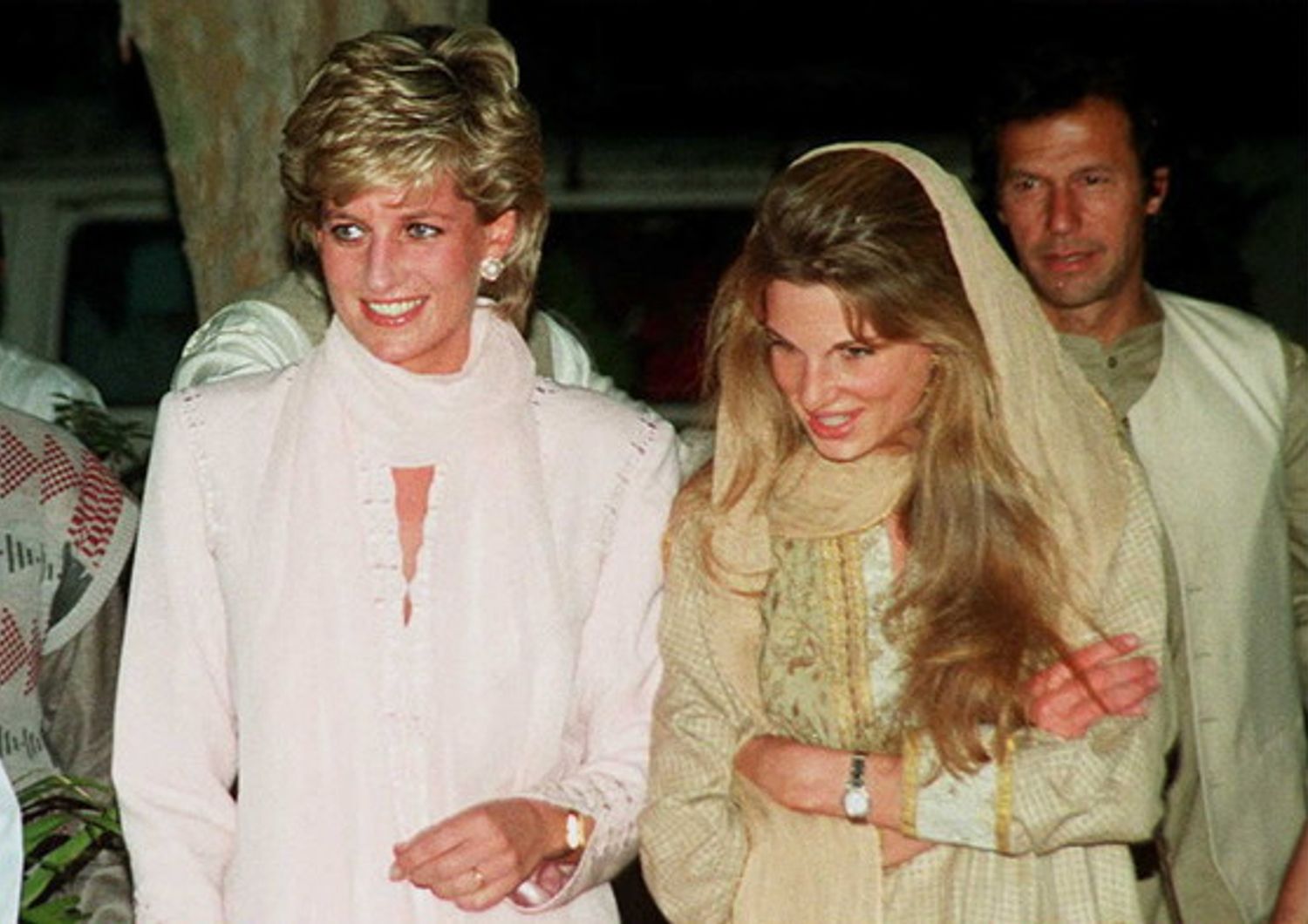 Jemima Khan e Lady Diana nel 1996&nbsp;