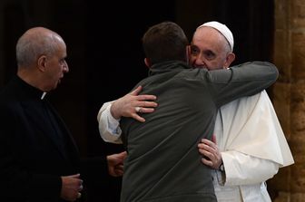Papa Francesco ad Assisi accoglie i poveri&nbsp;