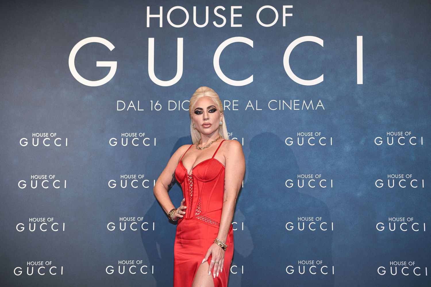 Lady Gaga a Milano per la prima italiana del film House of Gucci &nbsp;