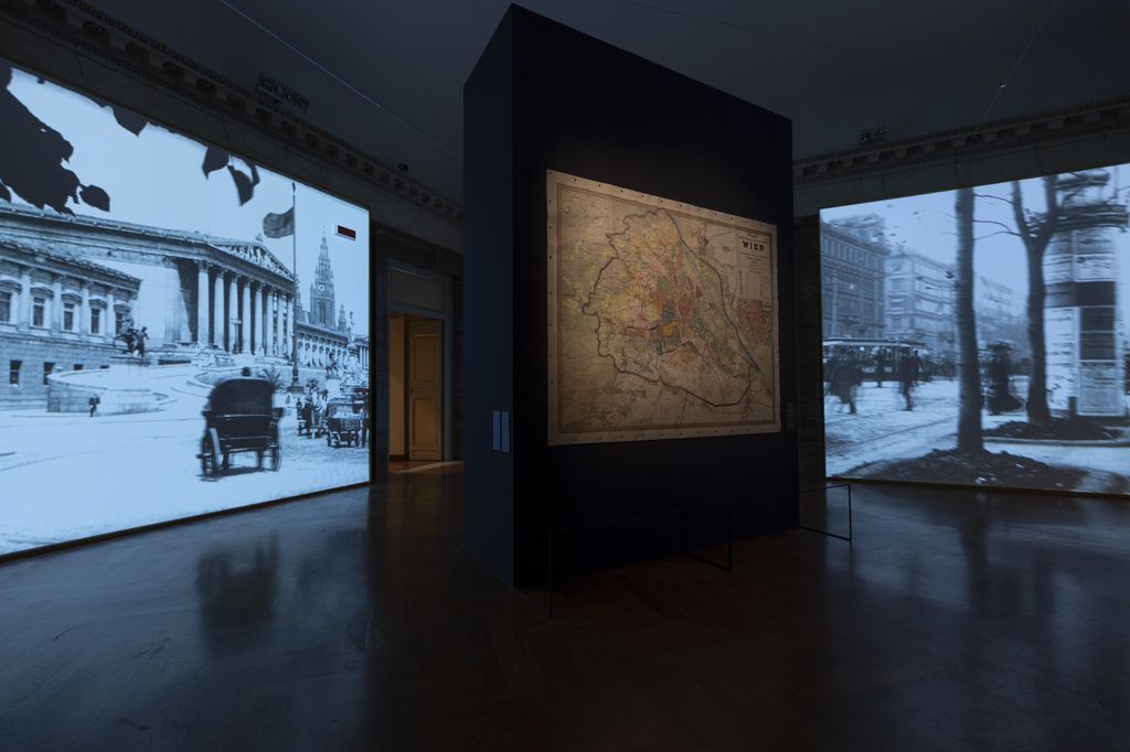 Interni della mostra