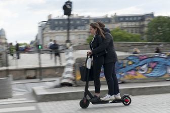 Monopattini, Parigi