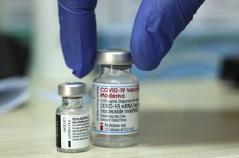 I vaccini anti-covid di Pfizer e Moderna