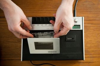 Un registratore a cassetta