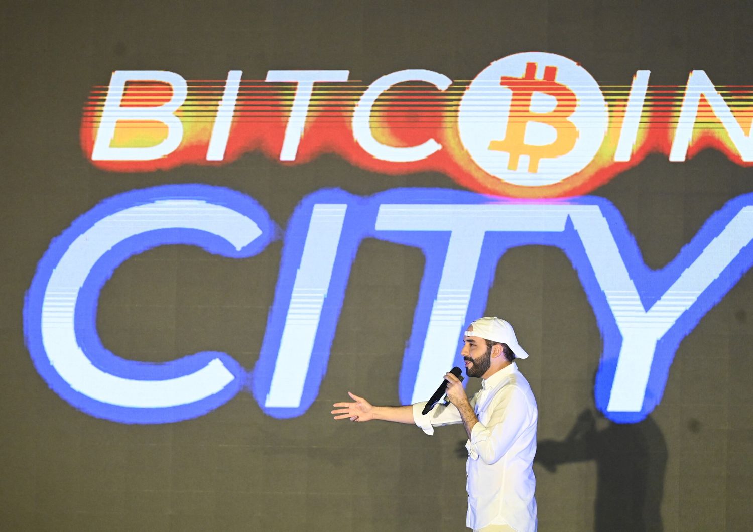 Presidente di El Salvador annuncia prima &quot;Bitcoin City&quot;
