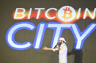 Presidente di El Salvador annuncia prima &quot;Bitcoin City&quot;