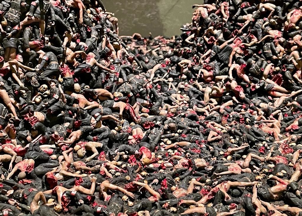 Eleven, Jake e Dinos Chapman, 2012 (particolare)