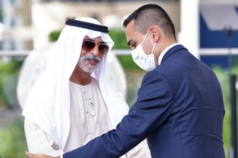 Luigi Di Maio con il ministro della Tolleranza di Dubai