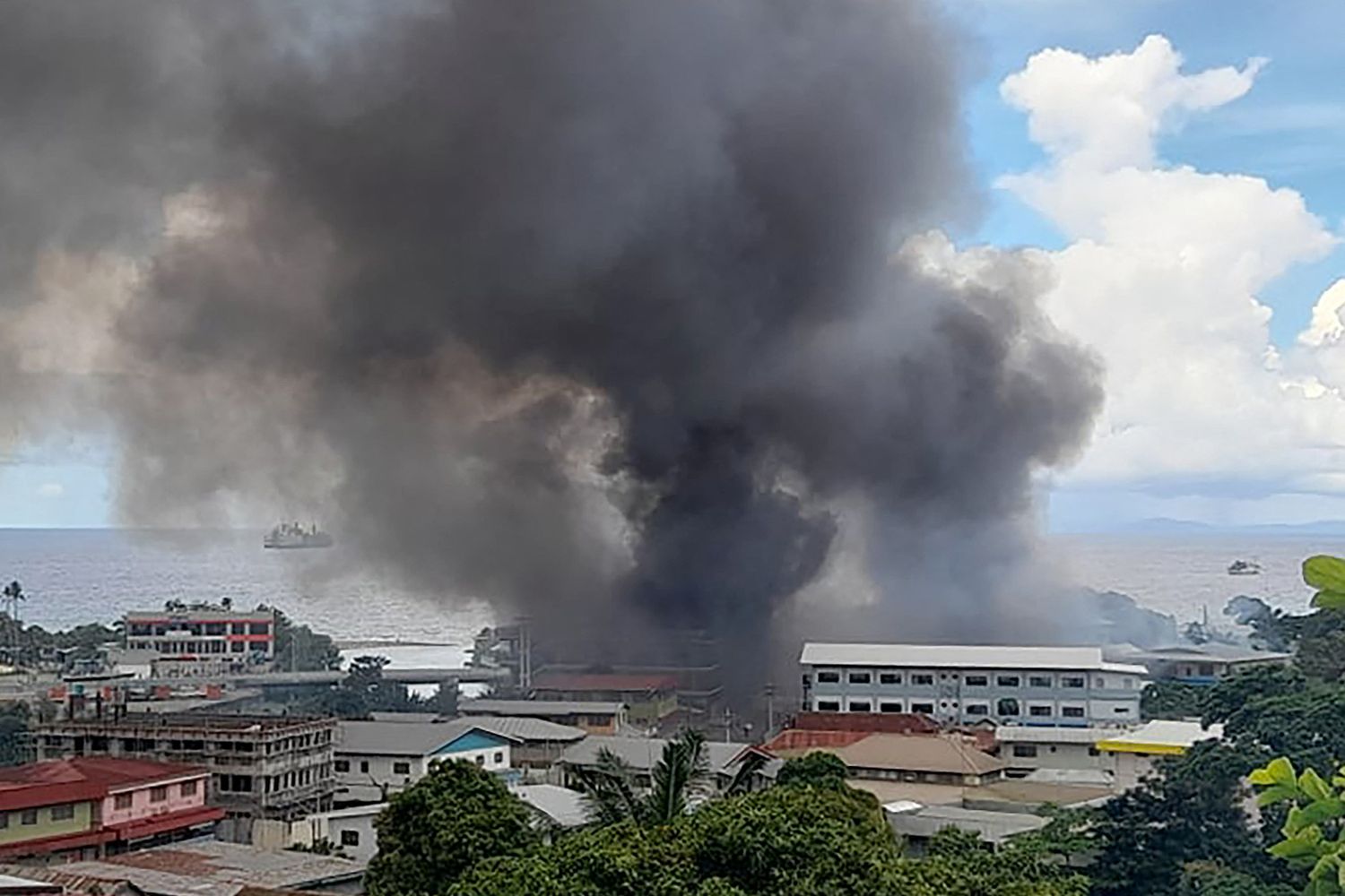 Incendi nel quartiere cinese delle Isole Salomone&nbsp;