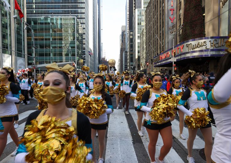 Thanksgiving New York torna Parade