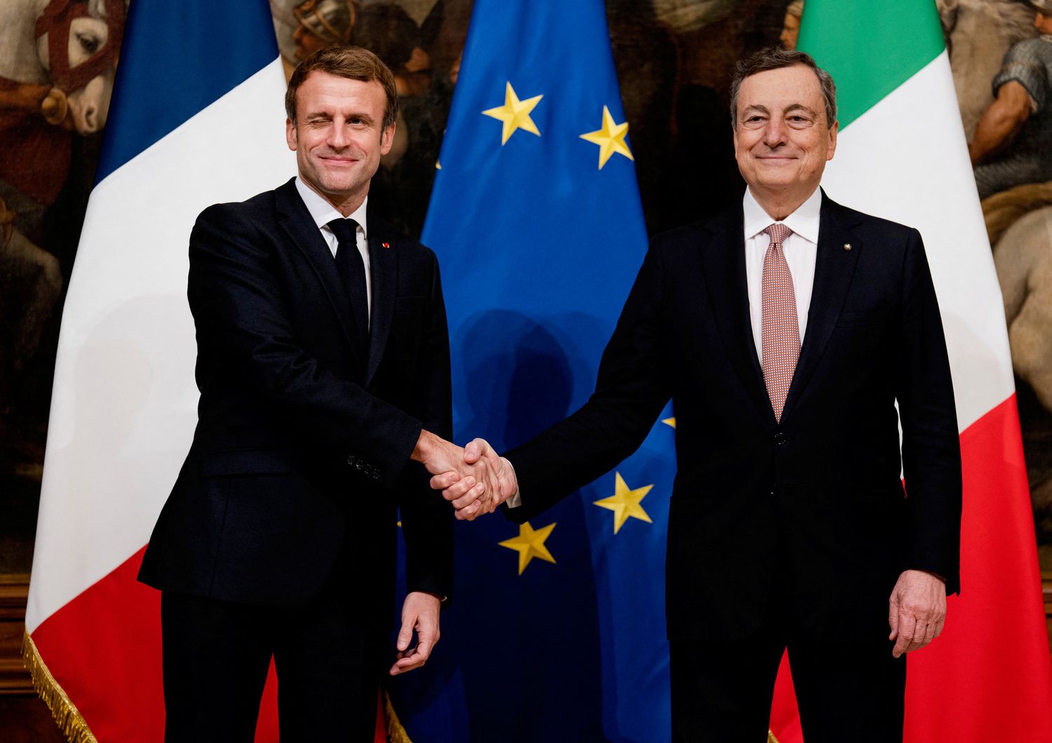 Emmanuel Macron e Mario Draghi