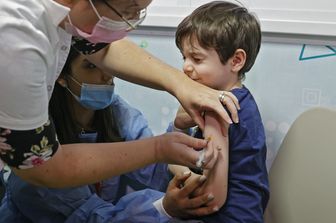Vaccino Rezza under 12 meta dicembre