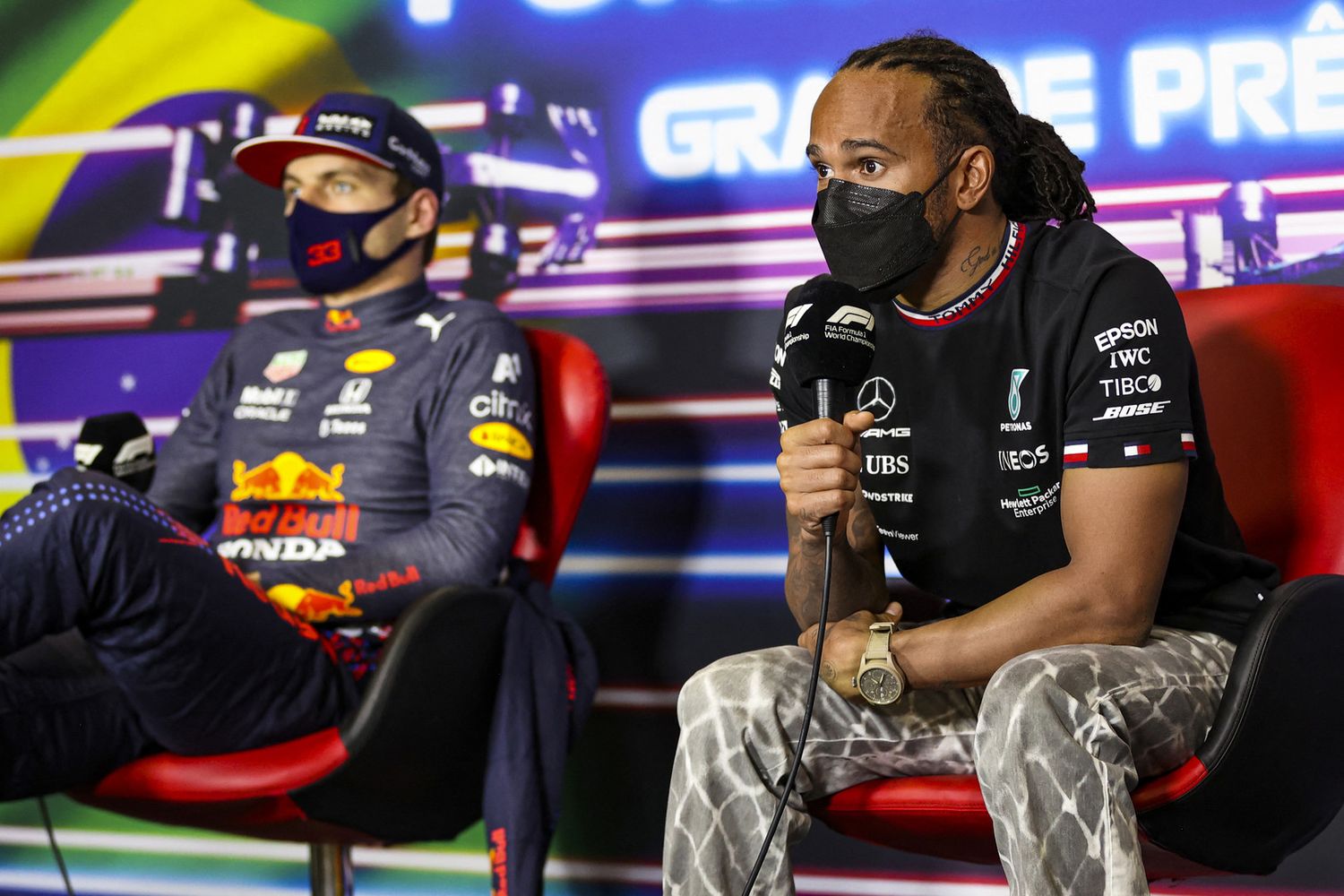 Max Verstappen e Lewis Hamilton