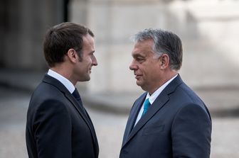 Emmanuel Macron e Viktor Orban