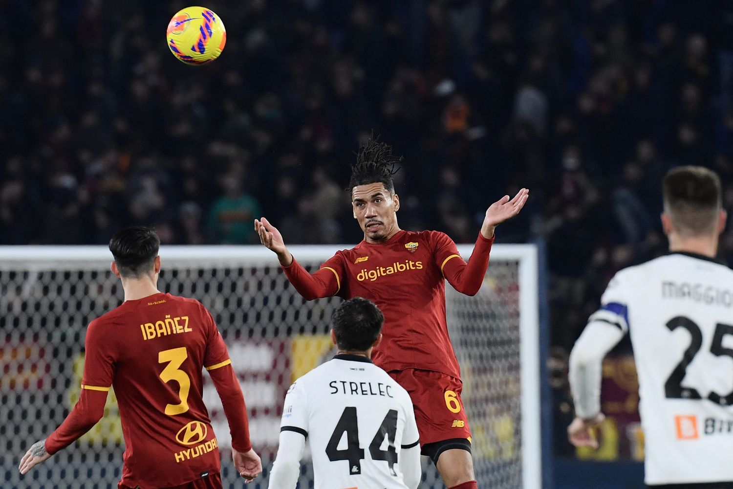 Chris Smalling nel corso del match Roma-Spezia&nbsp;
