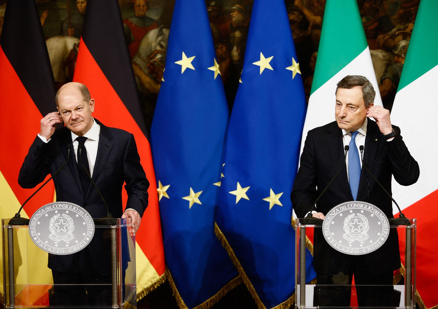 Olaf Scholz e Mario Draghi