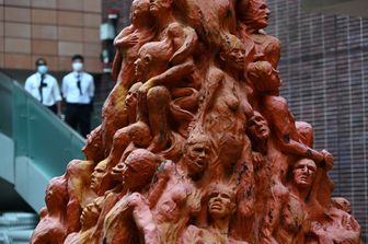 Universita Hong Kong rimosso statua commemorativa vittime piazza&nbsp;Tienanmen