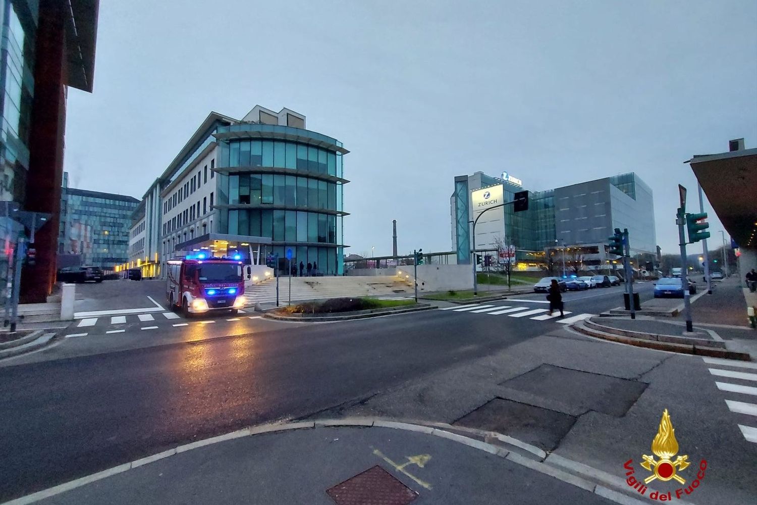 Il palazzo di via Crespi a Milano dove &egrave; avvenuta l'esplosione