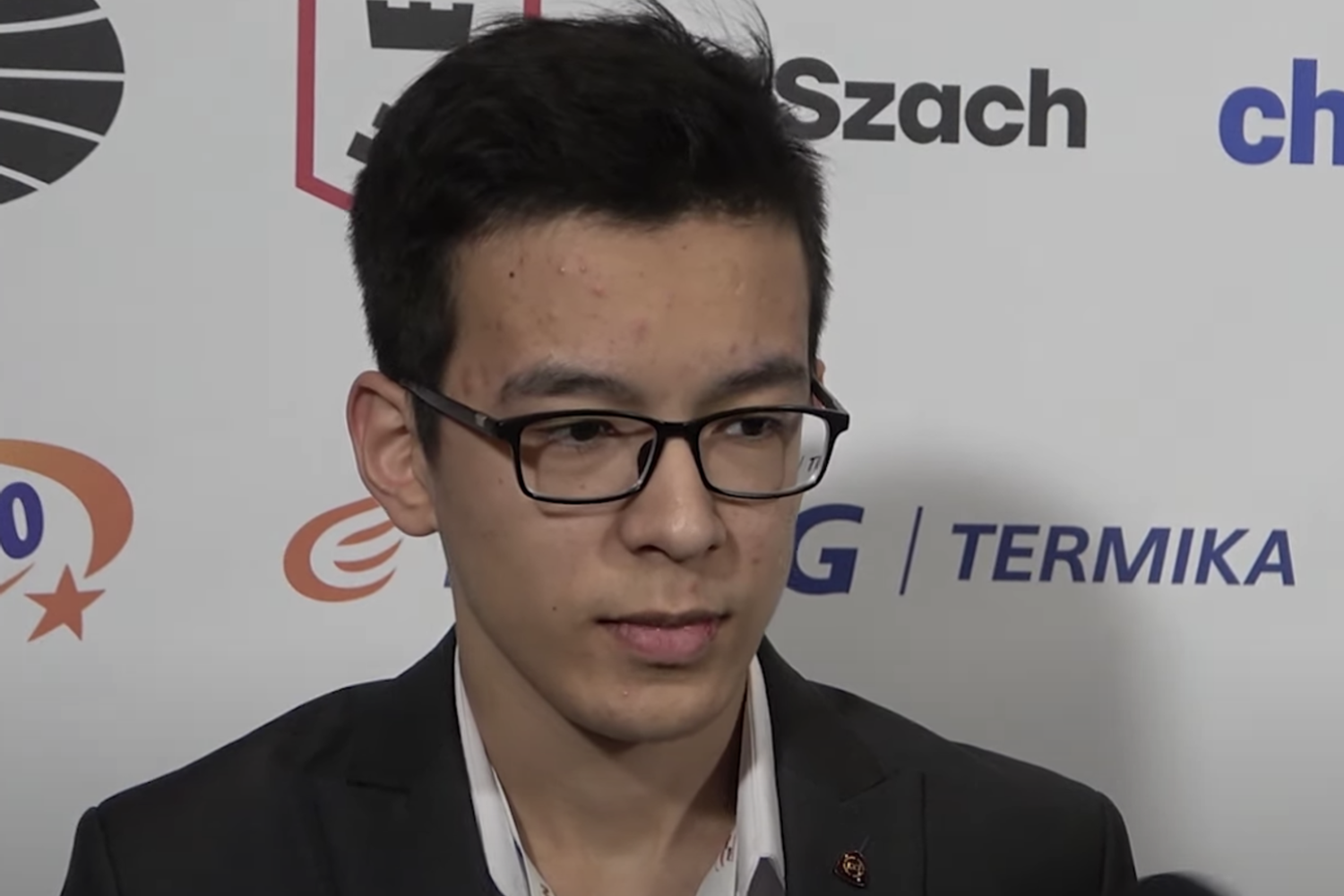 Giocatore uzbeko di scacchi, Abdusattorov