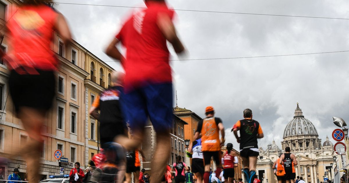 mezza maratona di roma gli iscritti sono 22mila le donne sono il 44