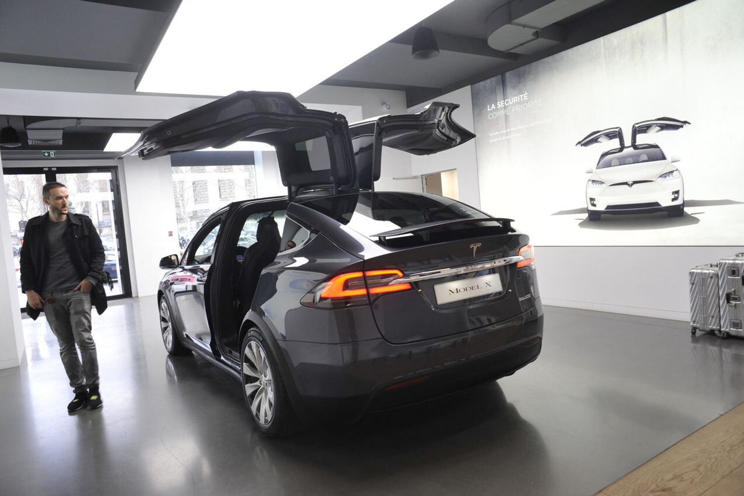 Un rivenditore Tesla&nbsp;