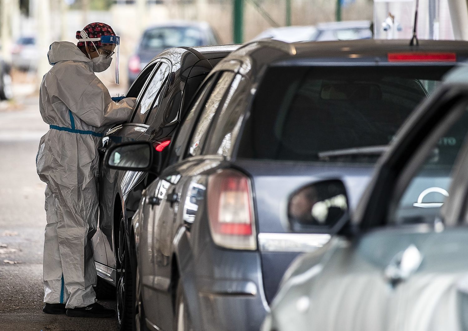 Il drive in per i tamponi a Tor di Quinto a Roma