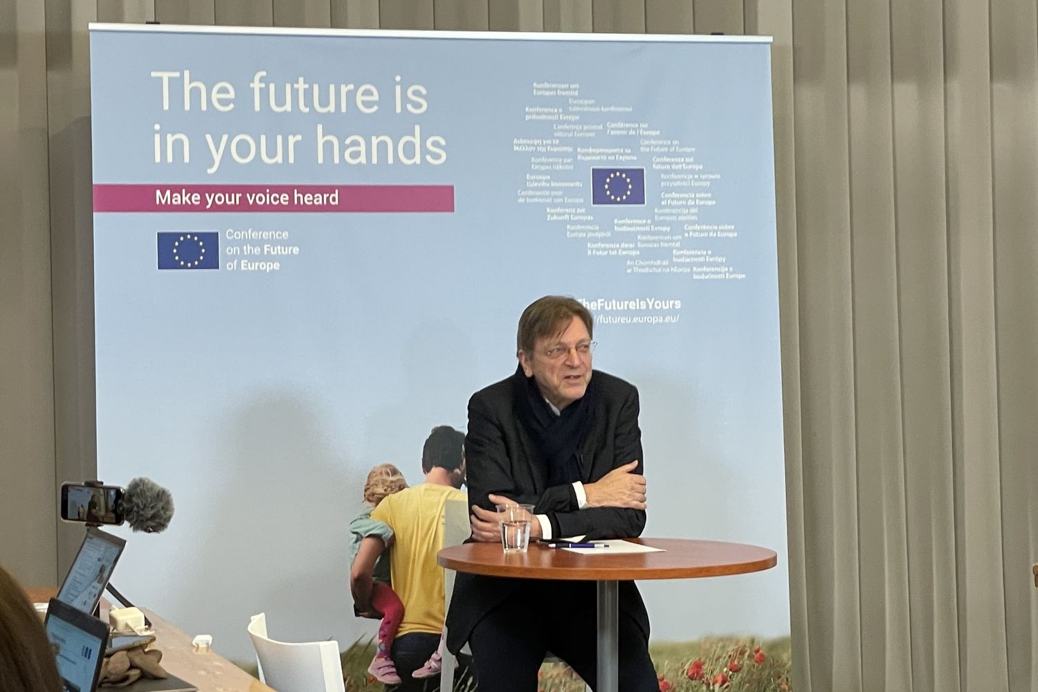 Guy Verhofstadt alla riunione dei cittadini alla Collegio d&rsquo;Europa a Natolin, a Varsavia&nbsp;&nbsp;