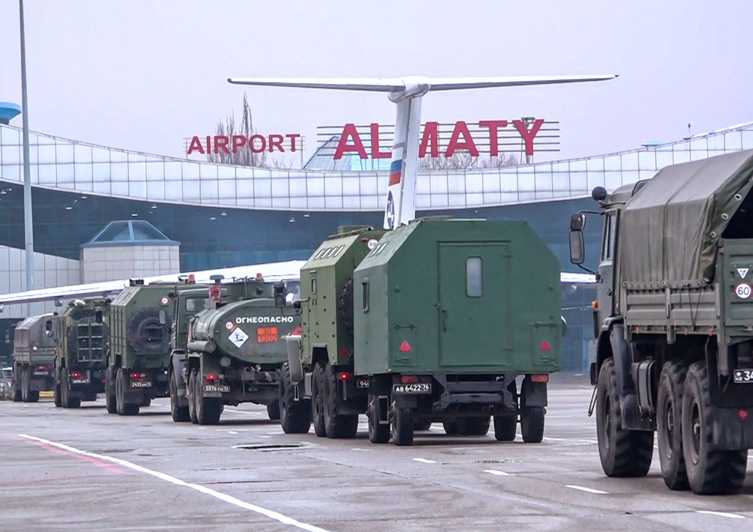 Veicoli militari russi ad Almaty, Kazakistan
