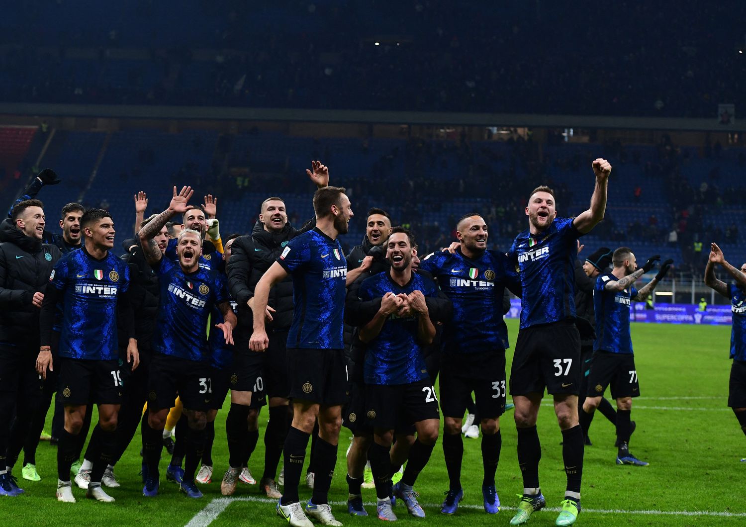 L'Inter festeggia la vittoria della  Supercoppa&nbsp;