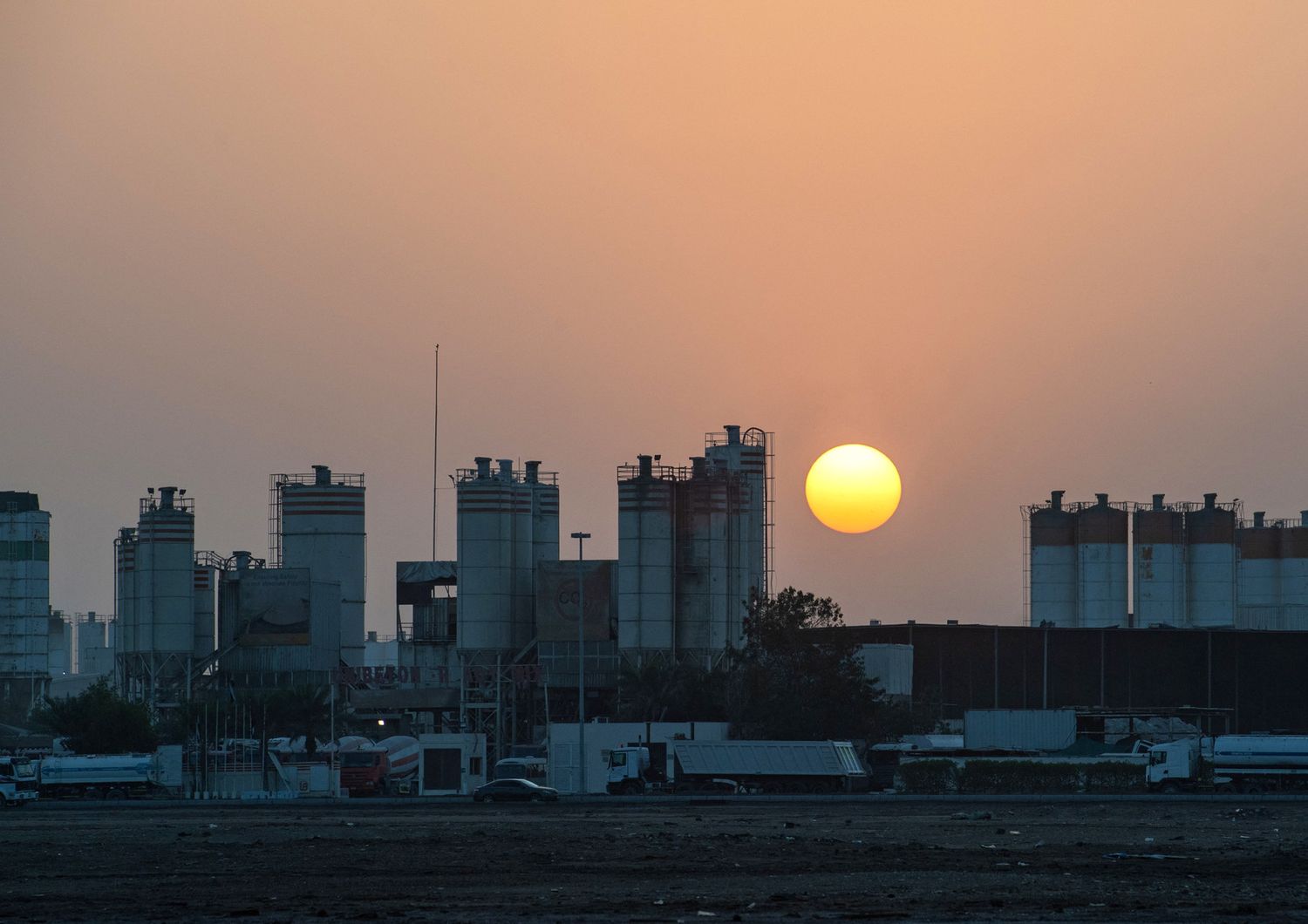 La zona industriale di Musaffah ad Abu Dhabi dove c'&egrave; sttao un attacco con un drone da parte dei ribelli yemeniti&nbsp;