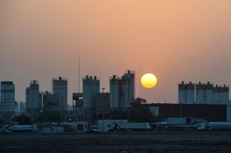 La zona industriale di Musaffah ad Abu Dhabi dove c'&egrave; sttao un attacco con un drone da parte dei ribelli yemeniti&nbsp;