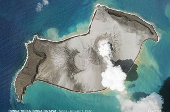 Immagine satellitare dell'eruzione vulcanica di Tonga&nbsp;
