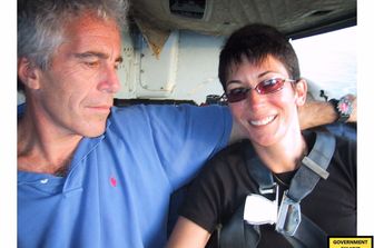 Ghislaine Maxwell con Jeffrey Epstein