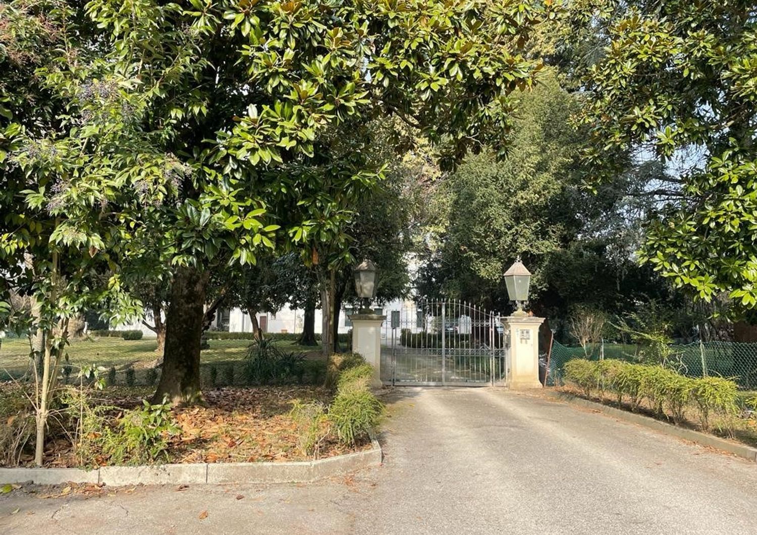 L'ingresso di villa Chiarle, dove viveva Maria Chiara Gavioli&nbsp;