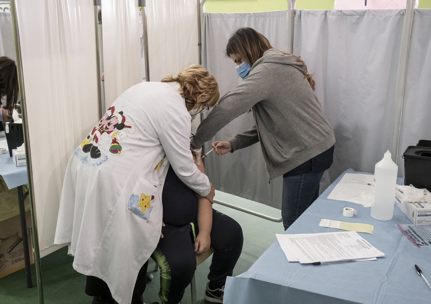 Vaccino contro il Covid alla fascia 5 - 11 anni a Napoli&nbsp;