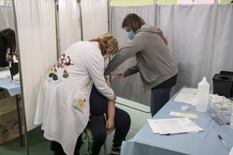 Vaccino contro il Covid alla fascia 5 - 11 anni a Napoli&nbsp;