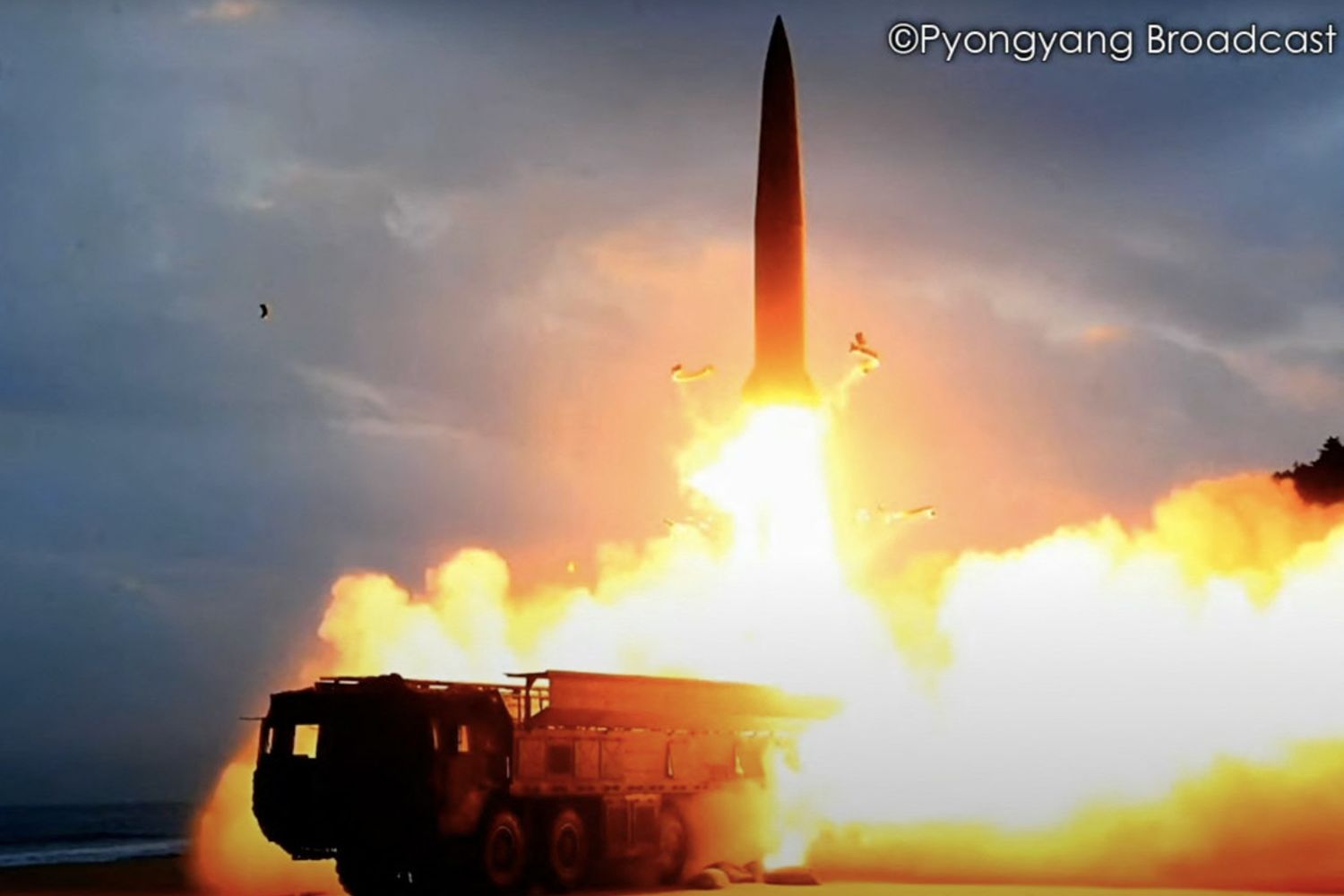 lancio di un missile nordcoreano&nbsp;