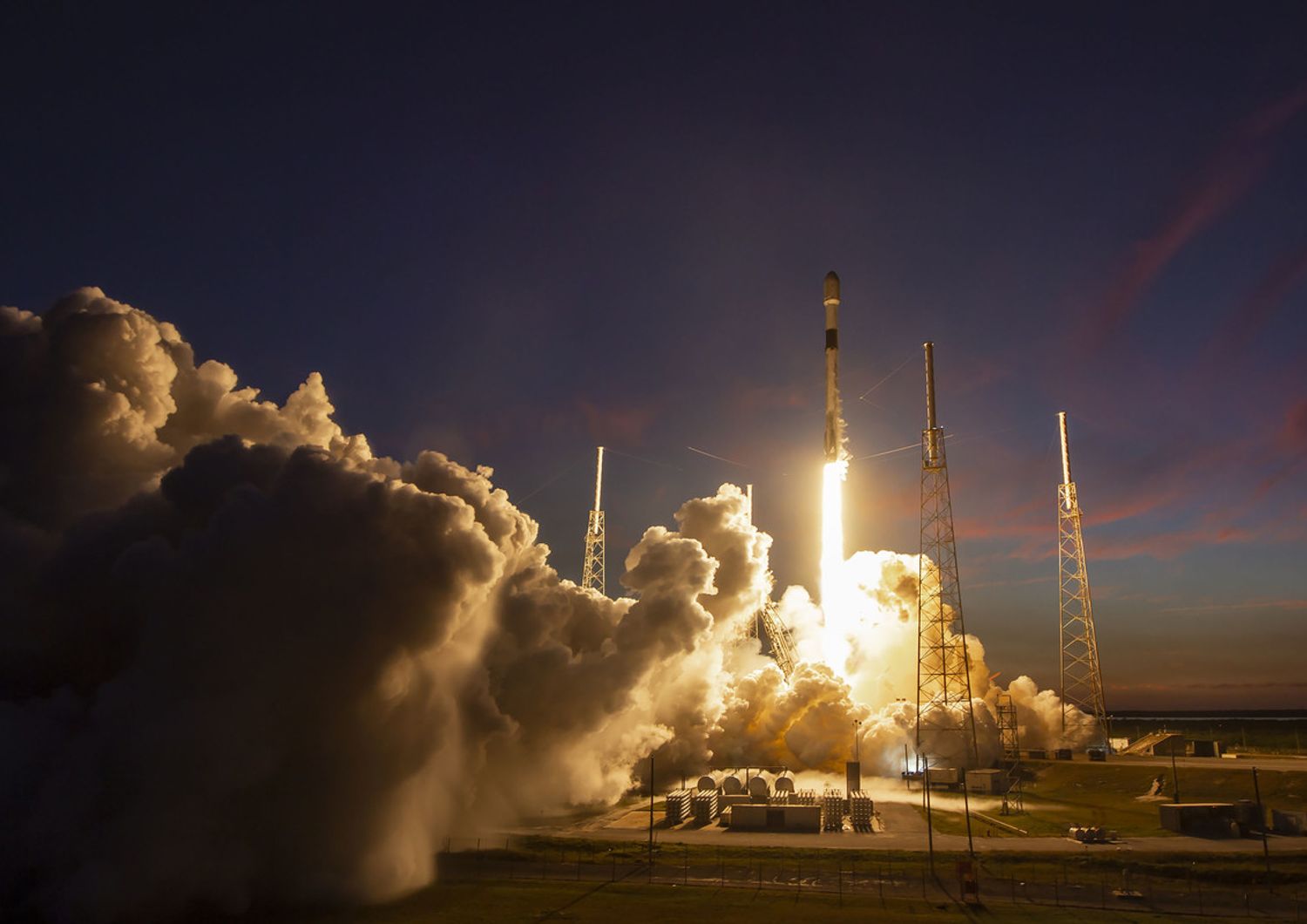 Il lancio del satellite Cosmo-SkyMed