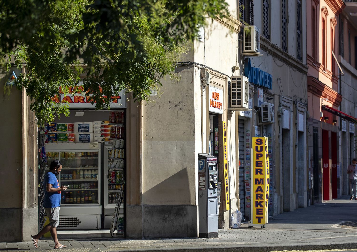 Minimarket a Roma