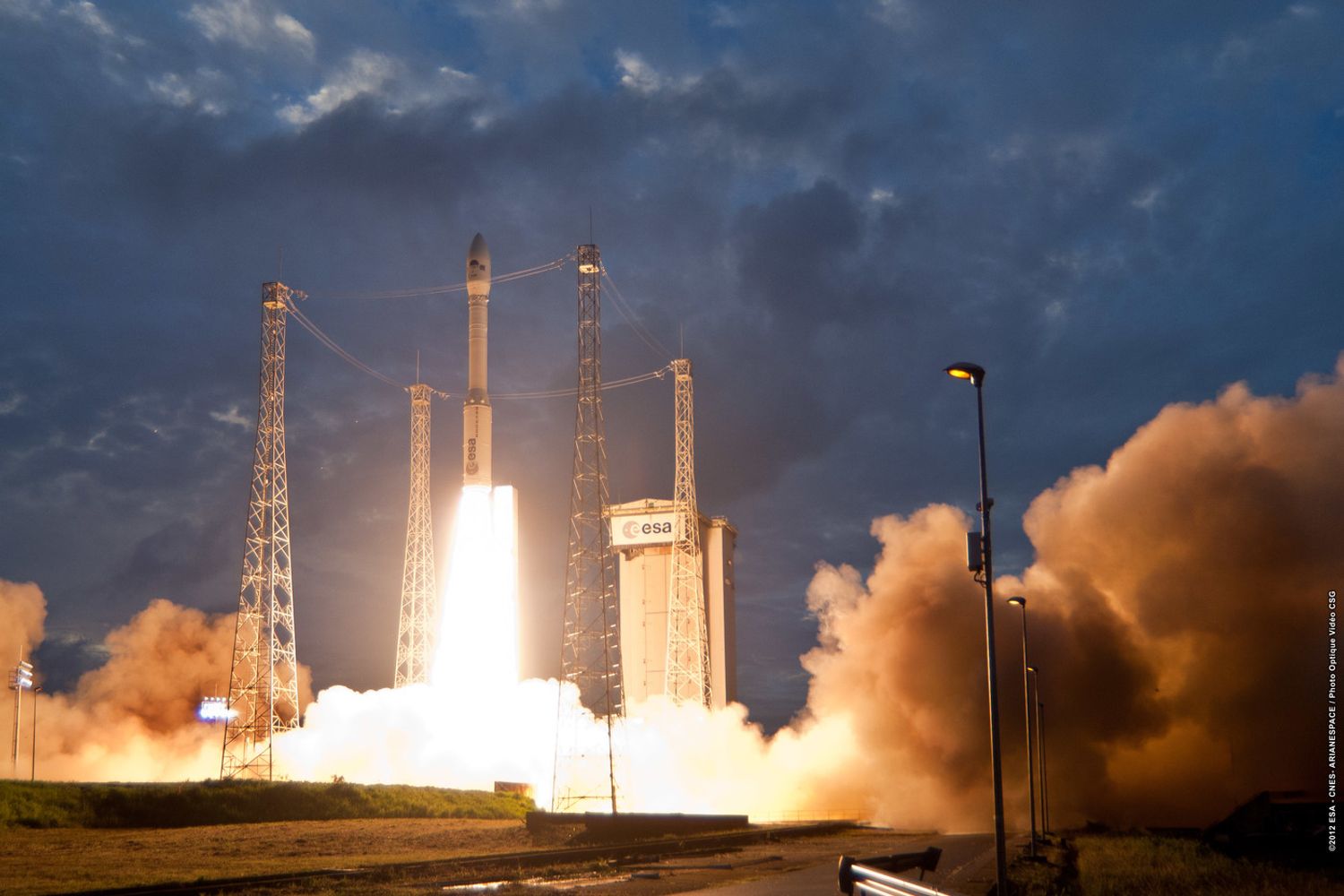 Il primo lancio del vettore Vega