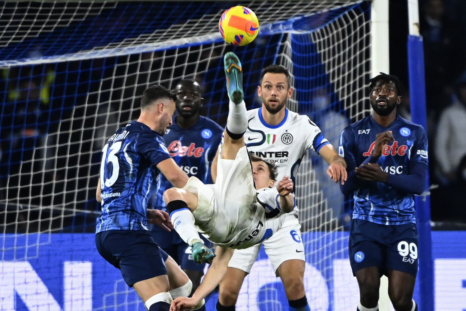 Un momento della partita Napoli-Inter&nbsp;