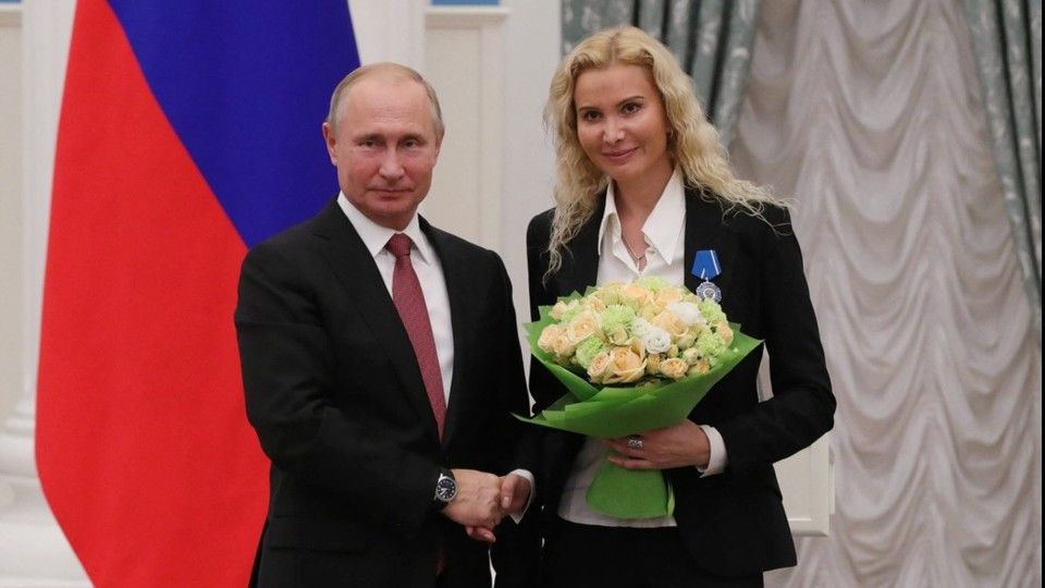 Eteri Tutberidze con Vladimir Putin