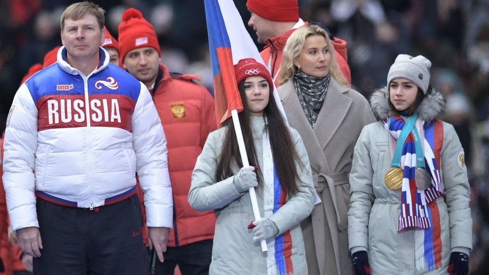 Eteri Tutberidze alla testa della delegazione russa di pattinaggio di figura