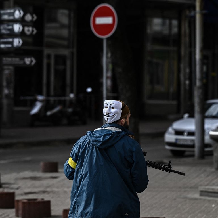 Le strade di Kiev pattugliate dalle forze ucraine&nbsp;