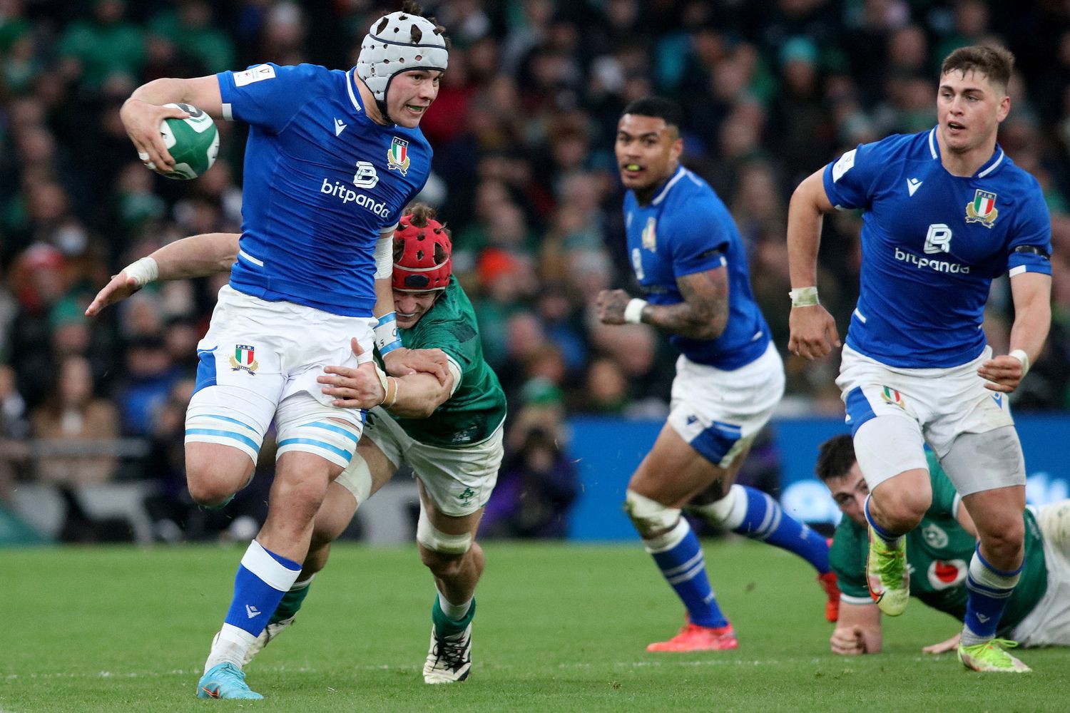 Manuel Zuliani nella partita dell'Italia a Dublino