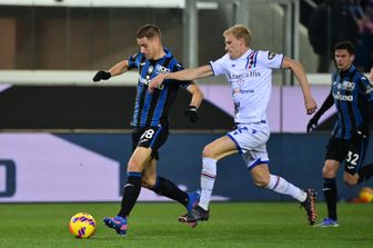 Il centrocampista dell'Atalanta Mario Pasalic e il centrocampista della Sampdiria Morten Thorsby&nbsp;