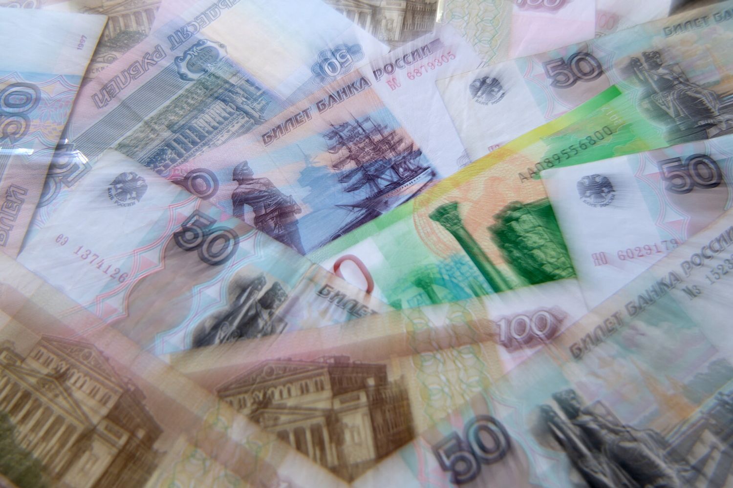 Valuta russa, ucraina ed Euro