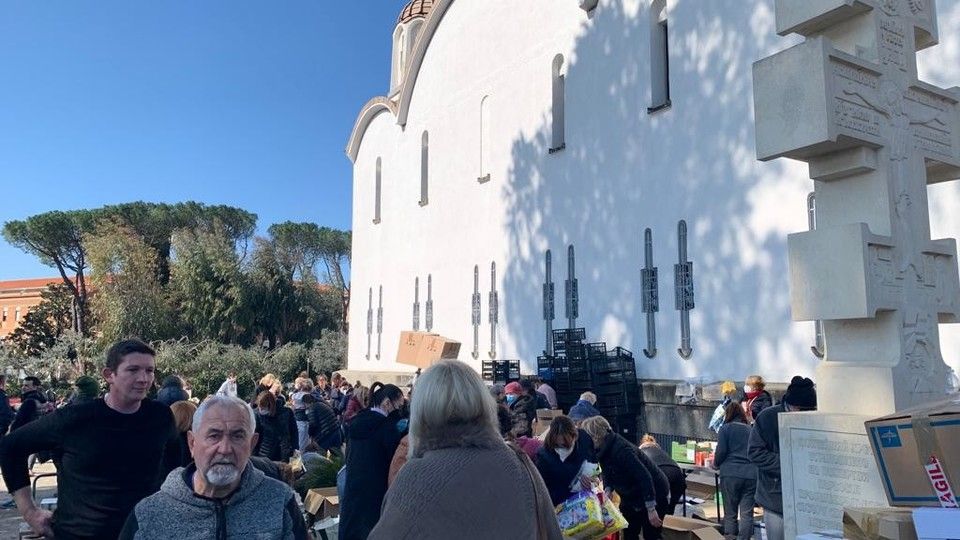 Basilica di Santa Sofia a Roma: consegna dei pacchi per l'Ucraina